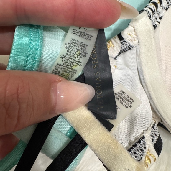 A set of Victoria's Secret Aqua and Black Wave Bombshell Swim Tops - Picture 8 of 14